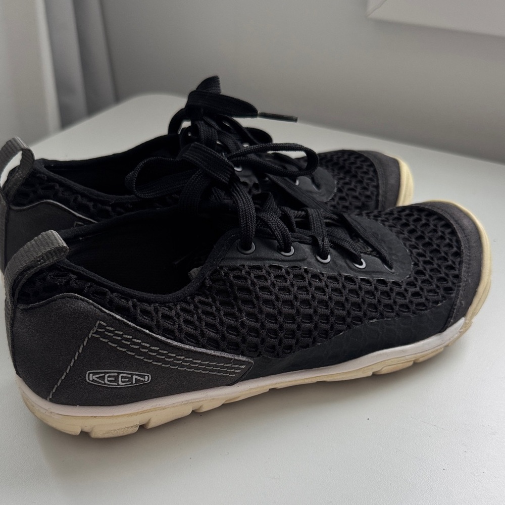 Keen Black and Tan Athletic Shoes